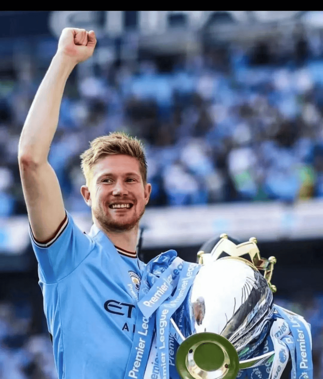 [国足]万项禁区拼抢造点 虚晃右脚爆射入网