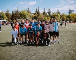 詹姆斯谈里夫斯表现：他有天赋又很勤奋，由衷为他感到开心